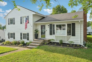 42 Knox Dr, New Windsor, NY 12553