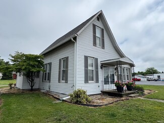 306 W Rochester St, Akron, IN 46910
