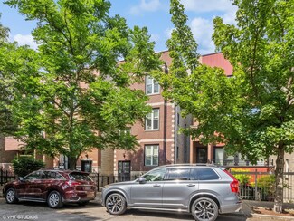 1306 N Bosworth Ave Unit 2, Chicago, IL 60642