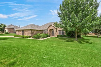 7811 Valley Ridge Dr, Northlake, TX 76247