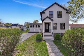 76 Chilson Ave, Mansfield, MA 02048