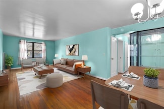 237 N Broadway Unit 2F, Yonkers, NY 10701