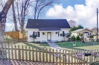 305 S Clay St, Gastonia, NC 28052