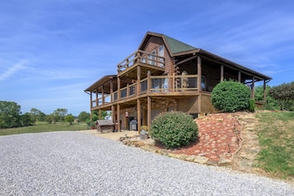 2774 Pleasant Hill Rd, Waverly, OH 45690