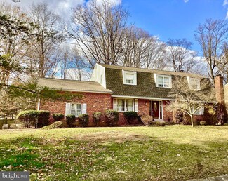 201 Stone Crop Rd, Wilmington, DE 19810