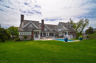 934 Lagoon Ln S, Mantoloking, NJ 08738