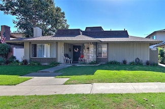 2738 W Keller Ave, Santa Ana, CA 92704