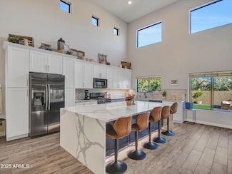 4326 W Kenai Dr, New River, AZ 85087