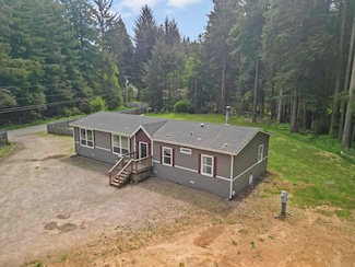 600 Sandmann Rd, Crescent City, CA 95531