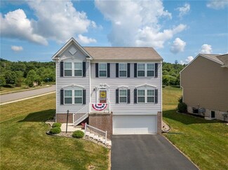 101 Hermitage Ct, Zelienople, PA 16063
