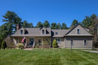 169 Alley Rd, Rochester, MA 02770