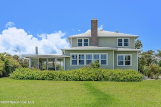 2907 N Indian River Dr, Cocoa, FL 32922