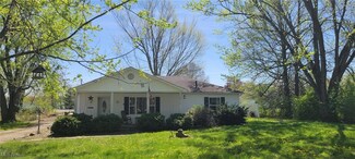 2628 Wimber Ave NE, Warren, OH 44483