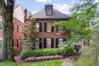 3536 Walnut Grove Rd, Memphis, TN 38111