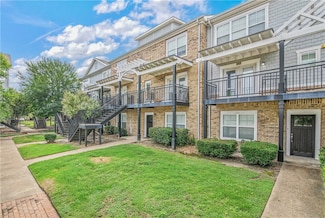 1725 Harvey Mitchell Pkwy S, College Station, TX 77840