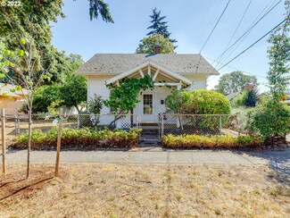 6930 SE 85th Ave, Portland, OR 97266