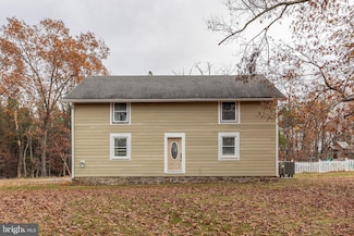 136 Nelsons Chapel Ln, Cross Junction, VA 22625