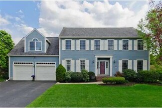 5 Tupelo Dr, Hingham, MA 02043