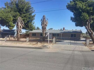 10707 Hawthorne Ave, Hesperia, CA 92345