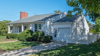 6 Allison St, Northampton, MA 01060