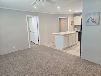 1249 E Mcdevitt Ave Unit 111, Jackson, MI 49203