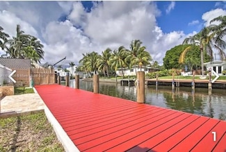 915 Nautilus Isle, Dania, FL 33004