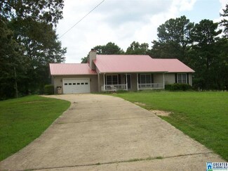 1072 Hopeful Rd, Munford, AL 36268