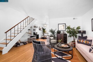 1875 Pomar Way, Walnut Creek, CA 94598