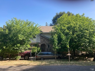 1116 Sunset Dr, Healdsburg, CA 95448