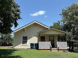 316 W Beaumont Ave, Yale, OK 74085