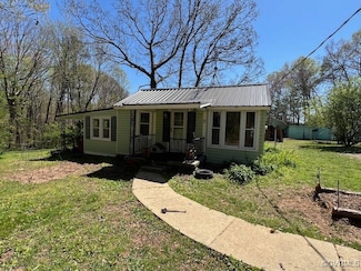 211 Shumaker Rd, Buckingham, VA 23921
