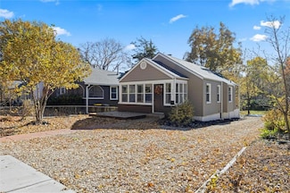 205 W 82nd Terrace, Kansas City, MO 64114