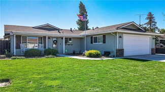 7442 Locust St, Hughson, CA 95326