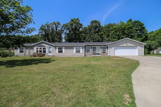 55530 County Road 653, Paw Paw, MI 49079