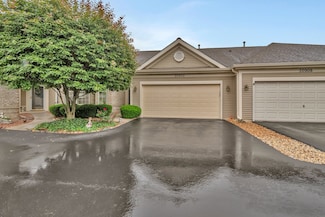 20910 W Blossom Ln, Plainfield, IL 60544