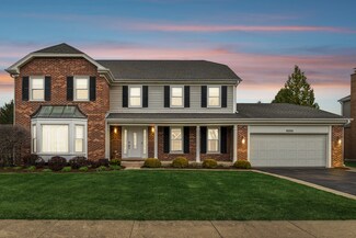 1000 Ponderosa Ln, Hoffman Estates, IL 60010