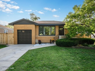 10800 S Kostner Ave, Oak Lawn, IL 60453