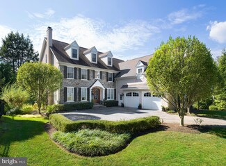 2048 Old Gulph Rd, Villanova, PA 19085