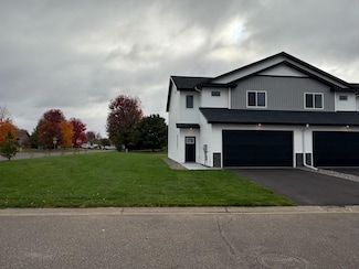 2117 Cleveland Way S, Cambridge, MN 55008