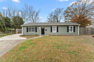 257 Exeter Rd, Newport News, VA 23602