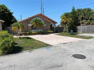 7601 NW 166th Terrace, Hialeah, FL 33015