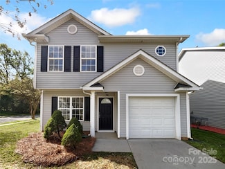 1325 Crandon Dr, Charlotte, NC 28216