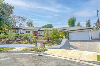 23952 Nomar St, Woodland Hills, CA 91367