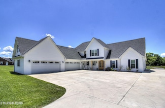 2339 Wild Pear Trail, Dandridge, TN 37725