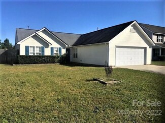 221 Glencroft Dr, Wingate, NC 28174