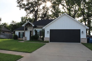 911 Jack Brown, Whitehouse, TX 75791