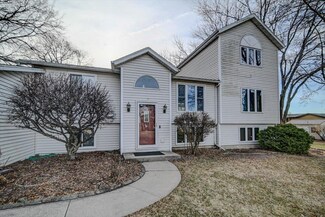 2717 Orchard St, Mc Farland, WI 53558