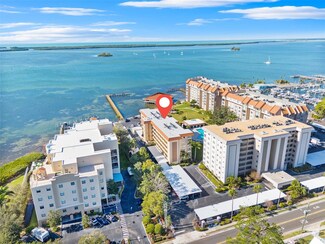 620 Edgewater Dr Unit 205, Dunedin, FL 34698