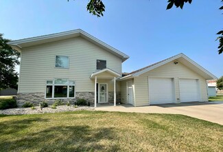 208 W Elm St, Northville, SD 57465