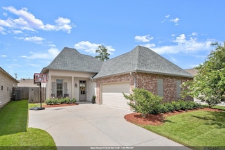 39372 Ironwood Ave, Prairieville, LA 70769